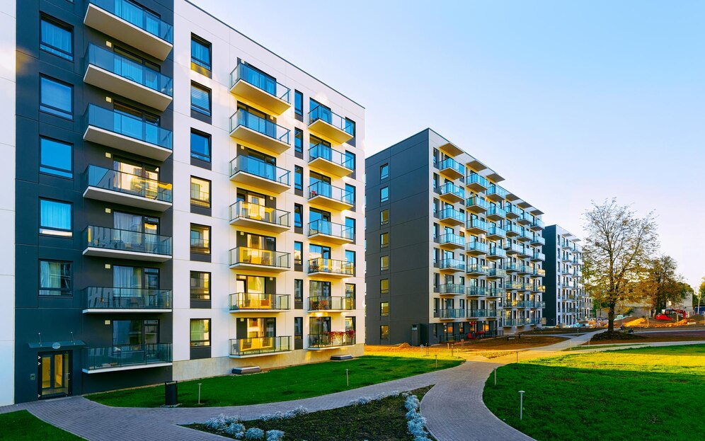 apartment-residential-building-exterior-housing-structure-blue-modern-house-europe-rental-home-city-district-summer-architecture-business-property-investment-vilnius-lithuania_250132-2173